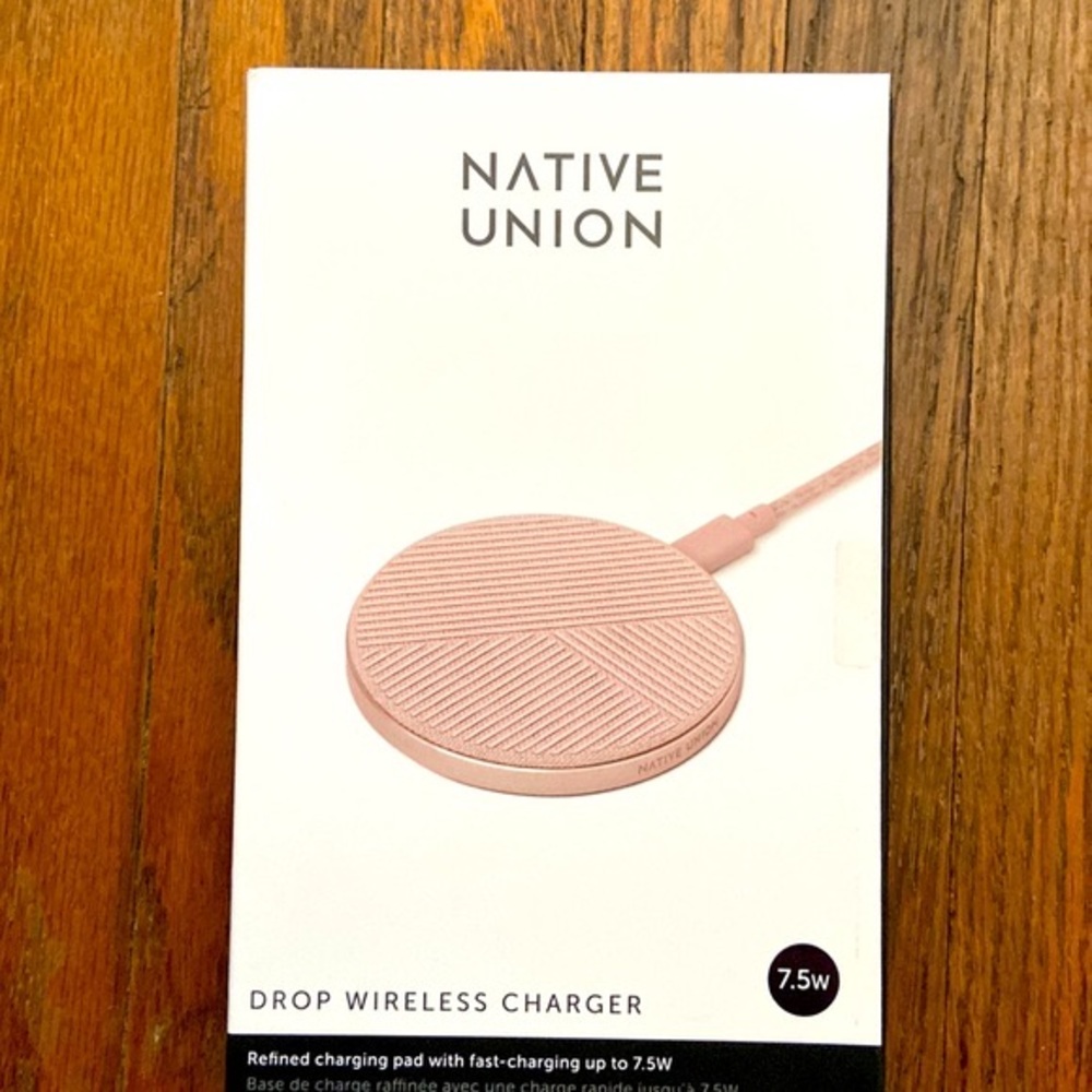 Native Union Drop Wireless Charger for iPhone